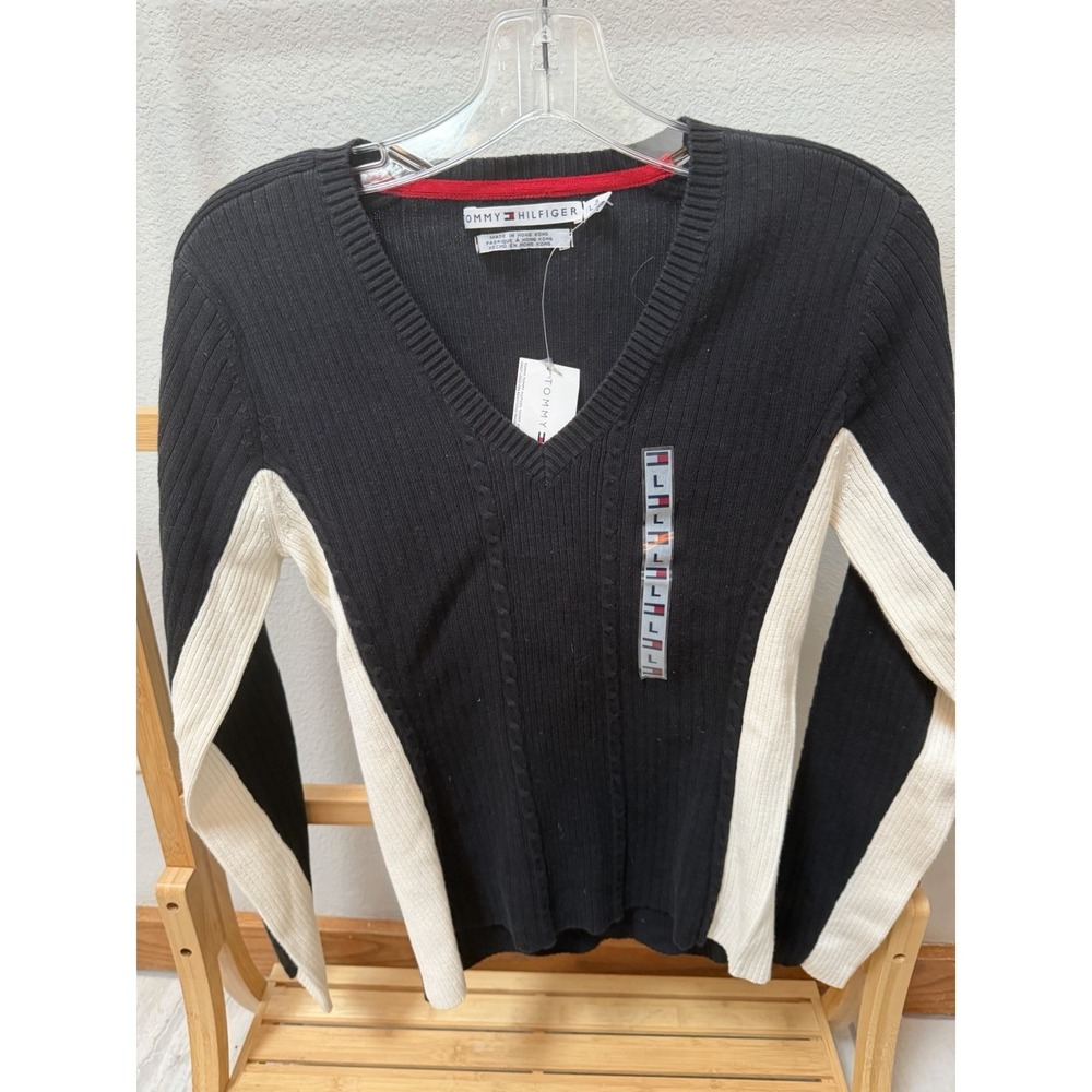 Tommy Hilfiger Women's Colorblock Ribbed V-Neck Pullover Sweater Black White L